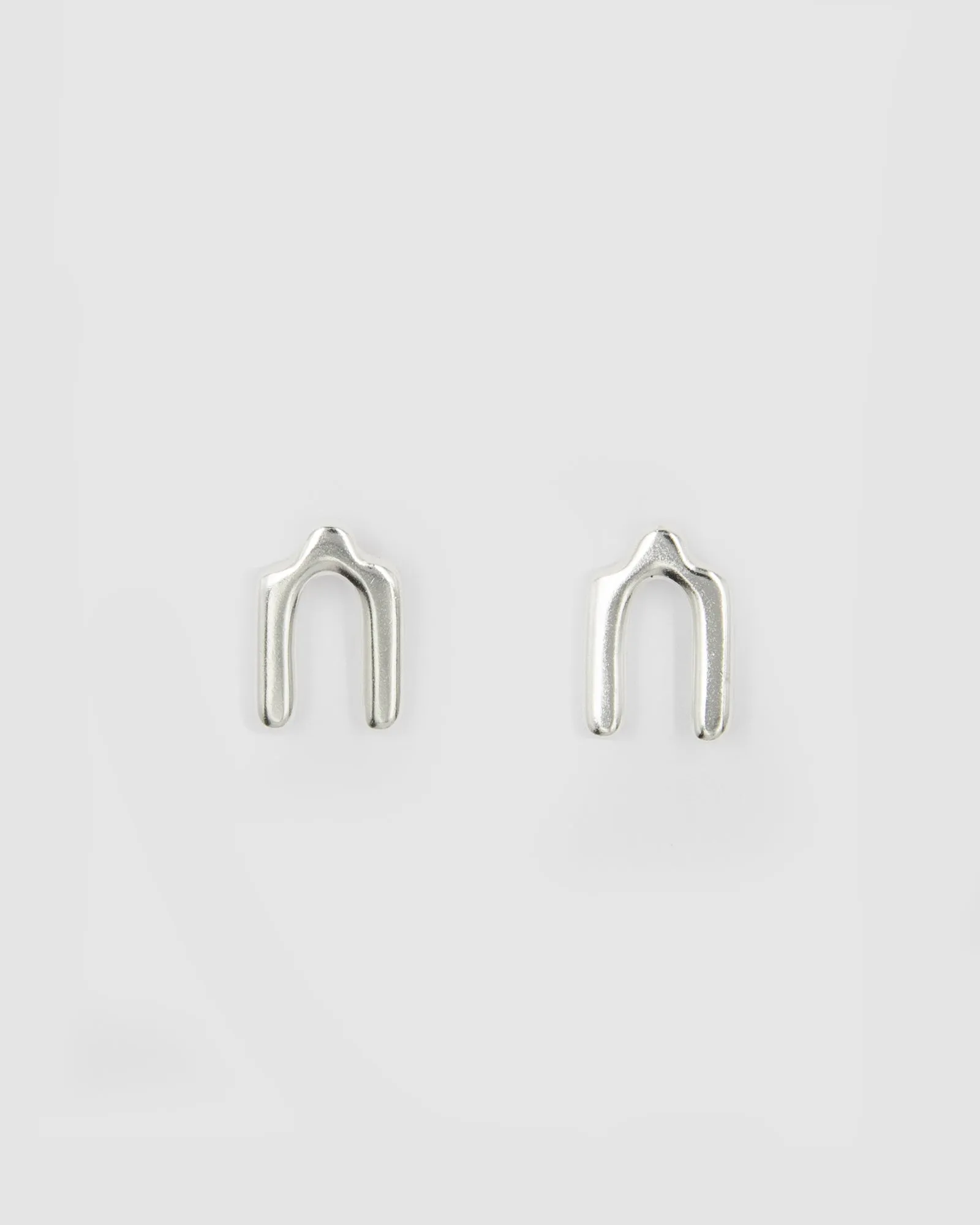 Agnes Stud Earrings (RRP $149AUD)