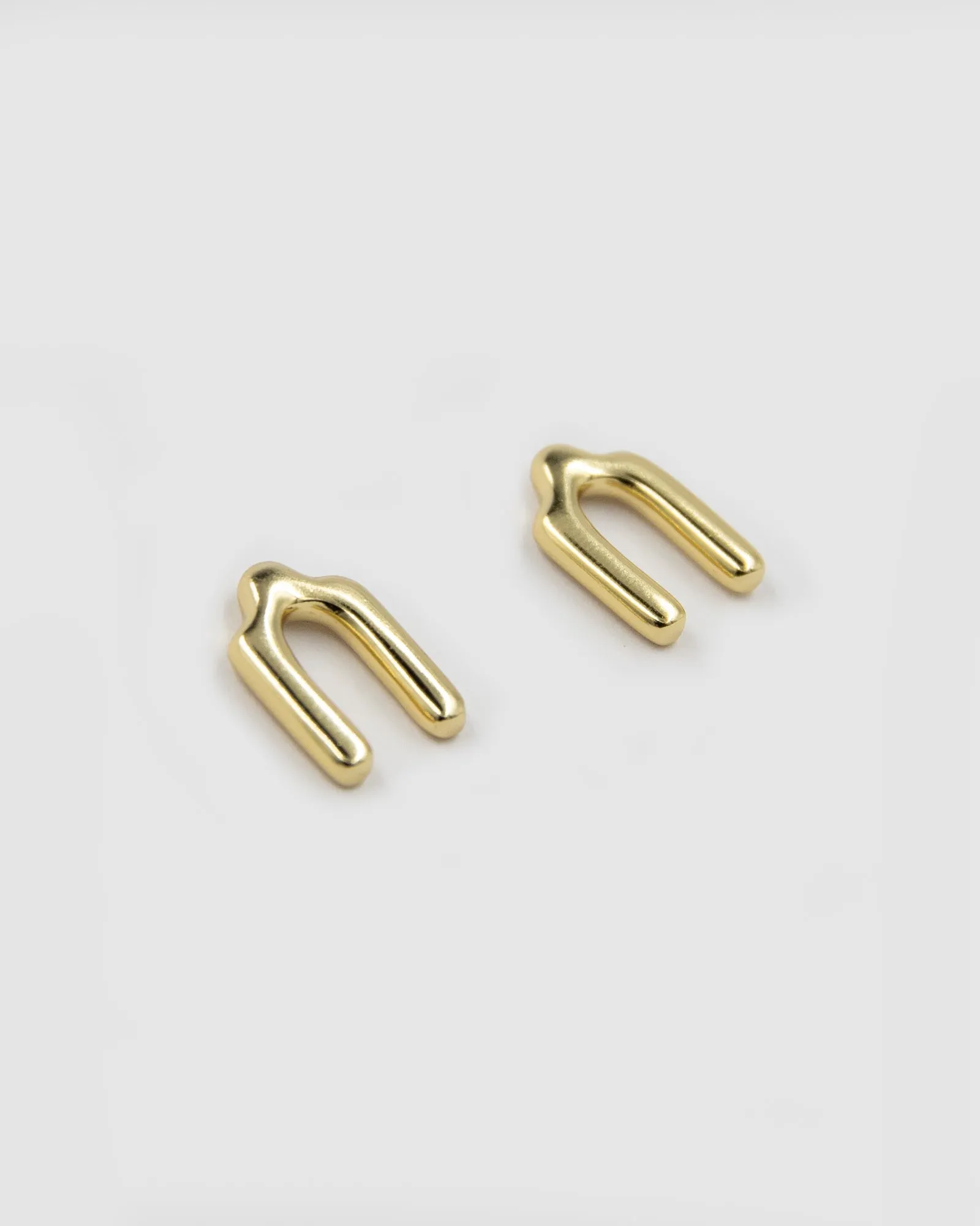 Agnes Stud Earrings (RRP $149AUD)