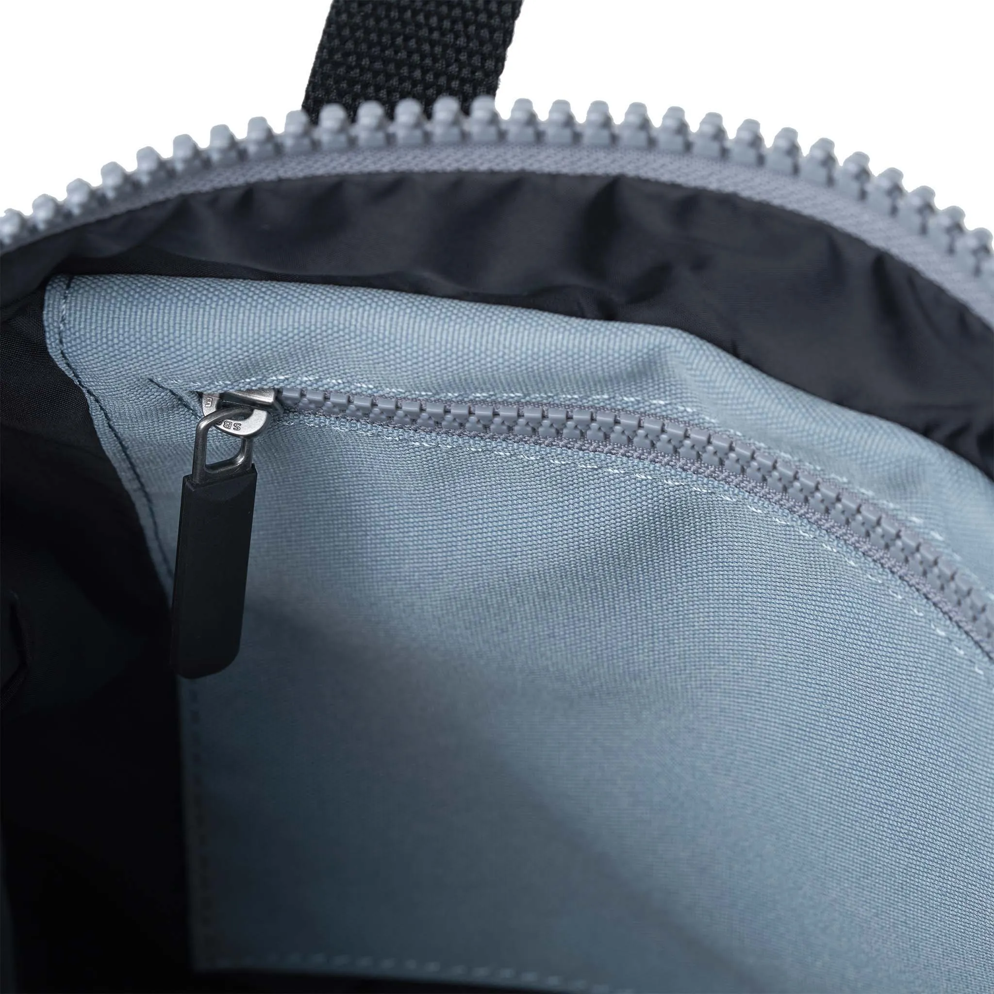 Black Label Canfield B London Fog Recycled Canvas
