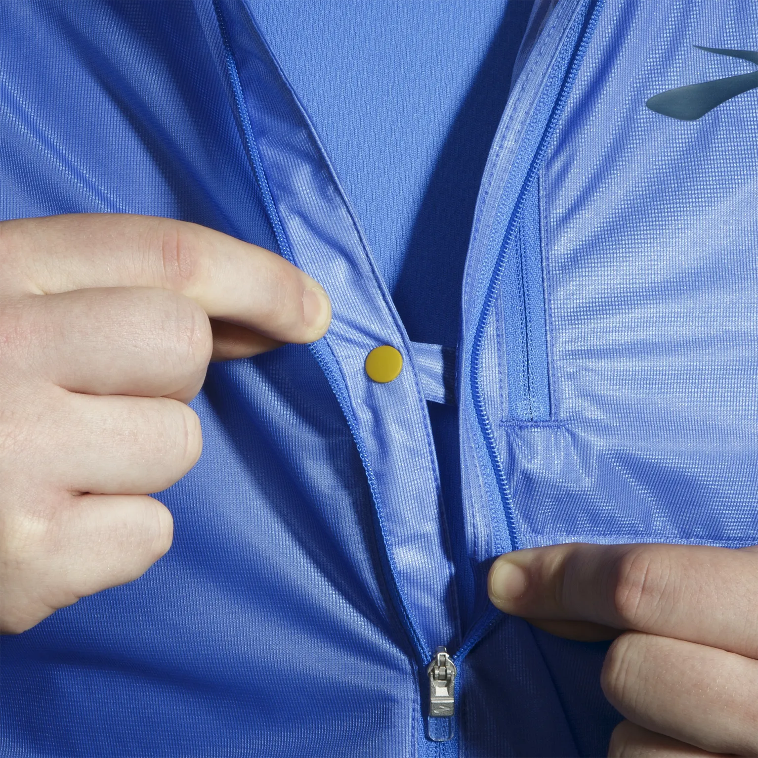 Brooks Men's All Altitude Jacket
