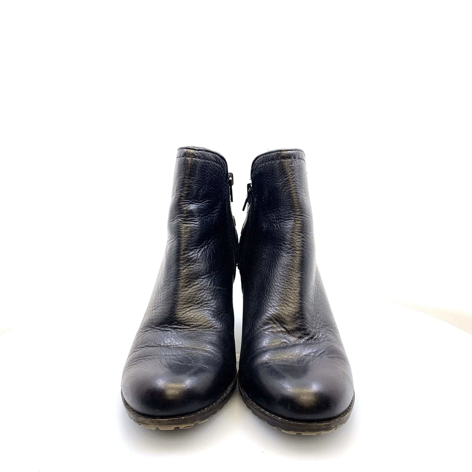 Cobb Hill by Rockport Womens “Lucinda” Size 8M Black Back Tie Boot Booties