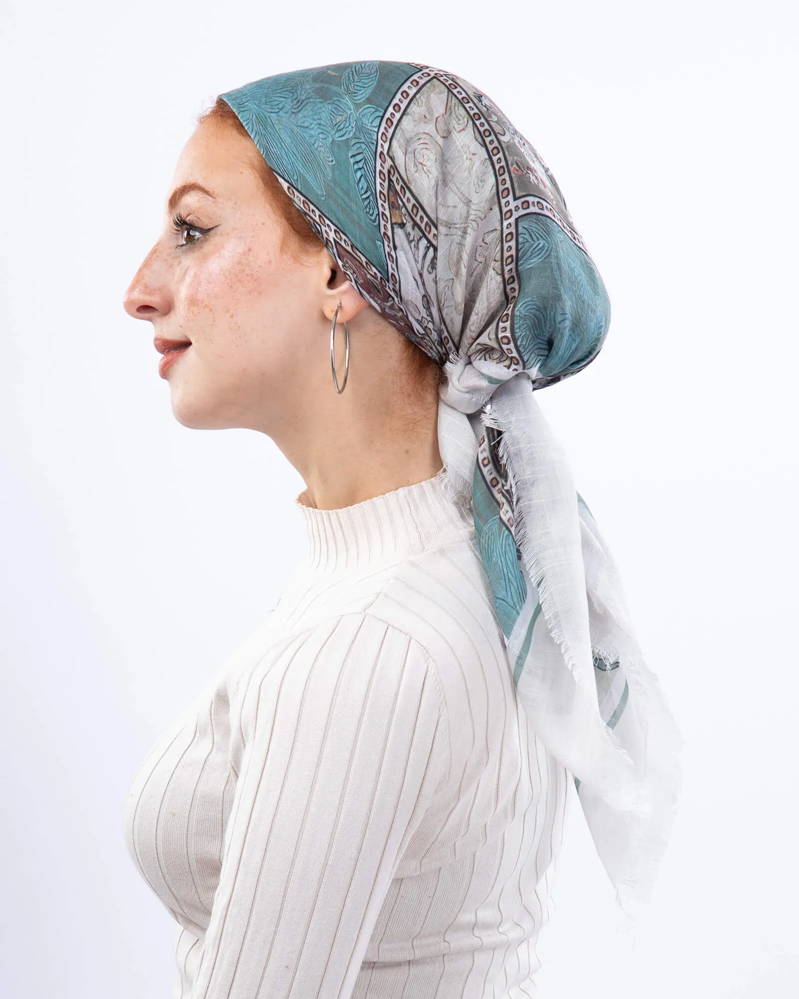 Royal Square Linen Scarf