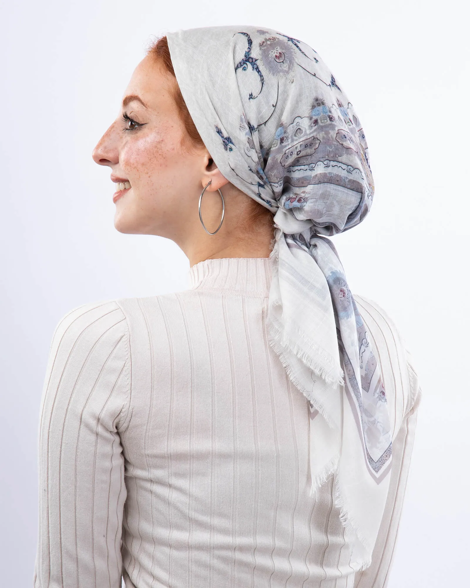Royal Square Linen Scarf