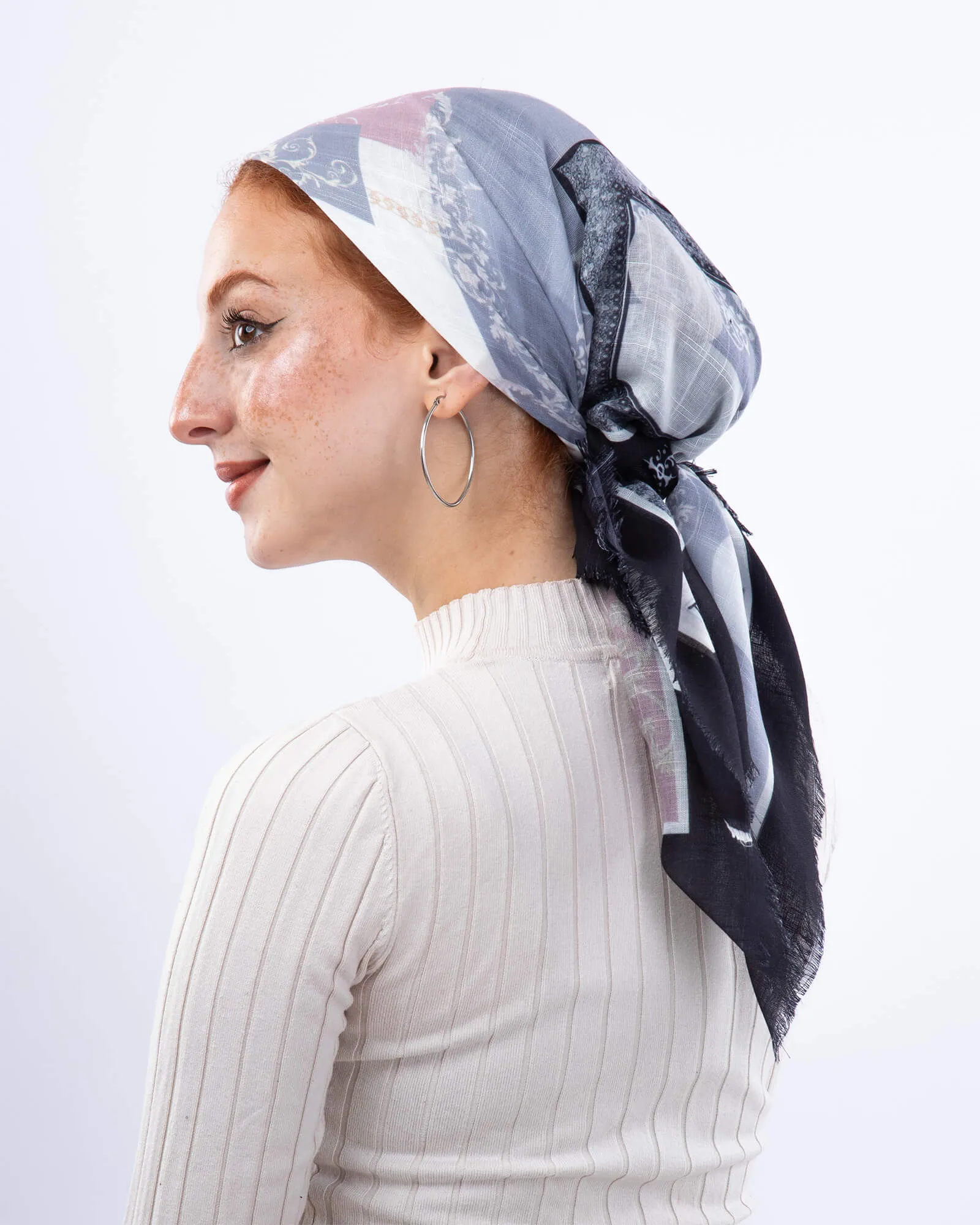Royal Square Linen Scarf